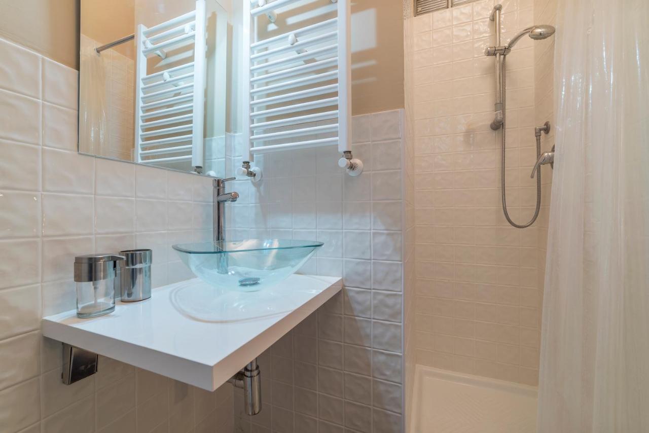 Villa Borghese Roomy Flat Rome Exterior photo